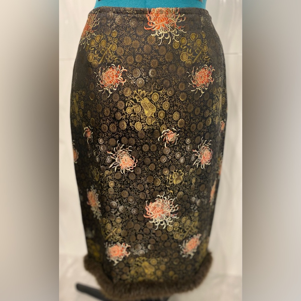 ETCETERA Gorgeous Rayon / Silk with fur trim skirt